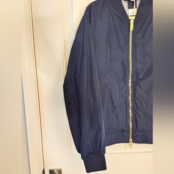 BURBERRY
Blue Shell Bomber Jacket
Women’s Size XXL - Picture 11 of 12